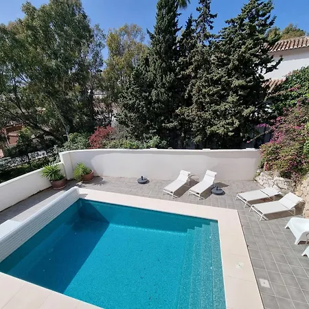 Modern With Private Pool *
